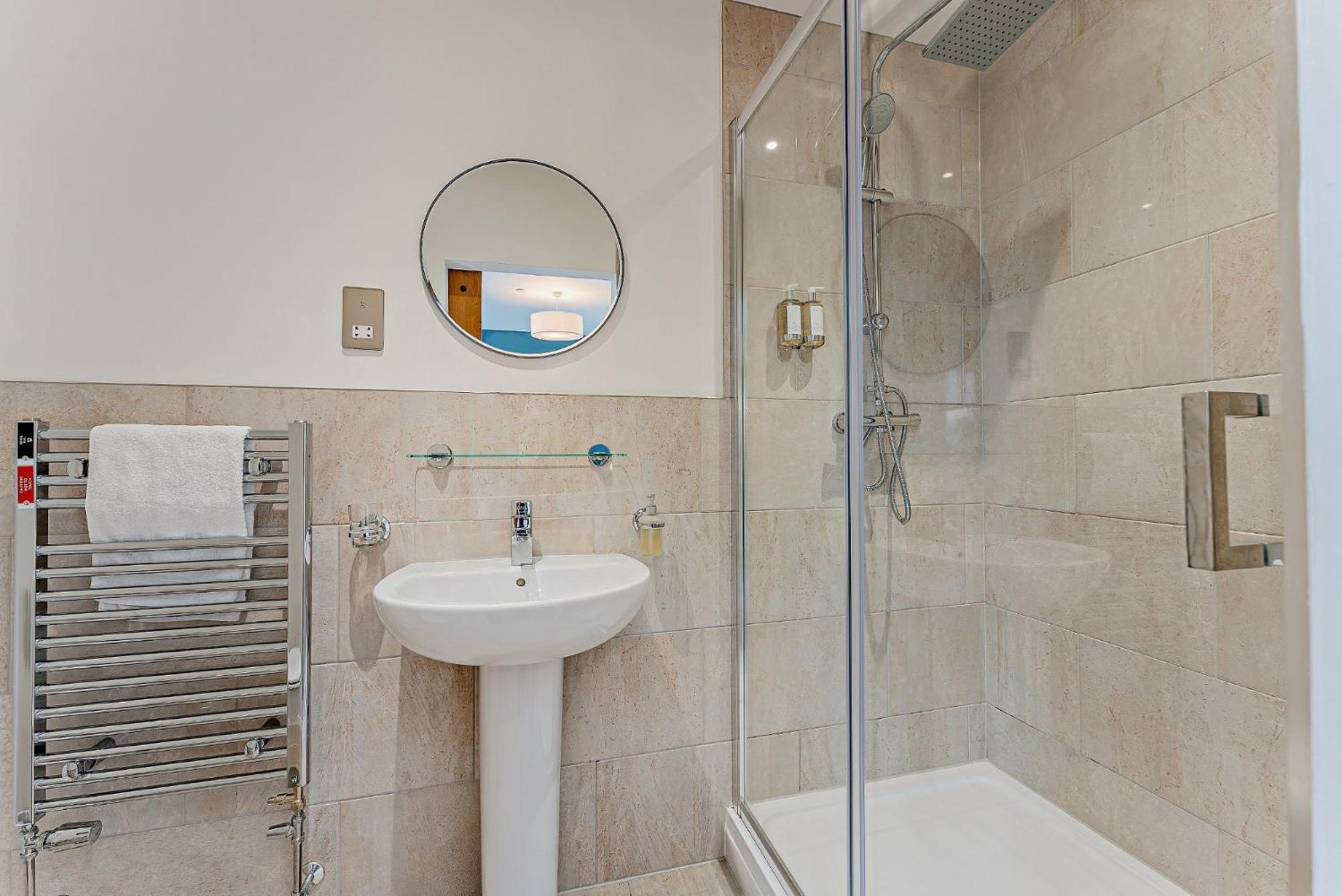 2 Bed Ground Floor Apartment - 11 Plas Pistyll 外观 照片